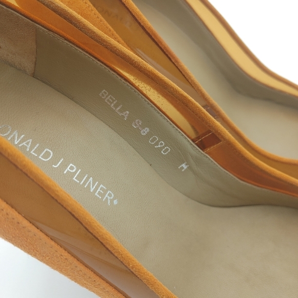 Donald J Pliner Bella Suede/Vinyl Heels Size 9 - Picture 8 of 14